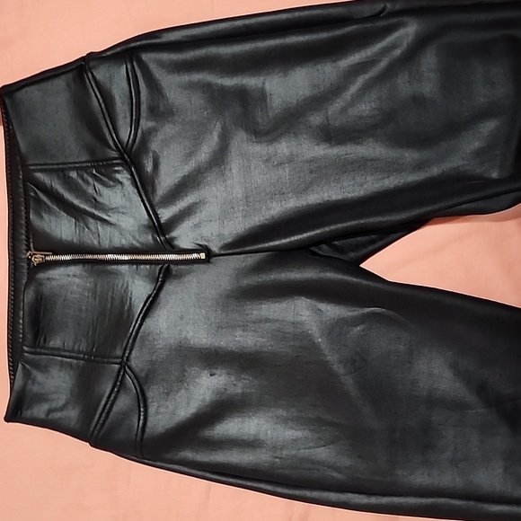 Leggings - Picture 1 of 4